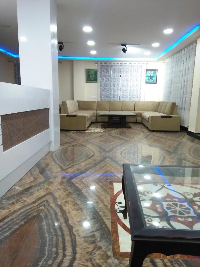 Hotel Golden Dragon Aritar Екстер'єр фото